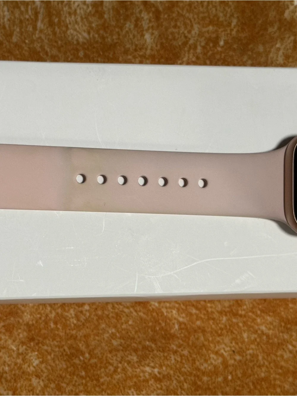 Apple Light Pink Silicone Smartwatch with Rose Gold Case